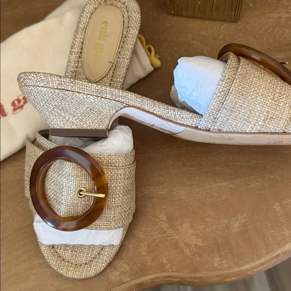 Cult Gaia Nelly Sandal - Picture 4 of 8